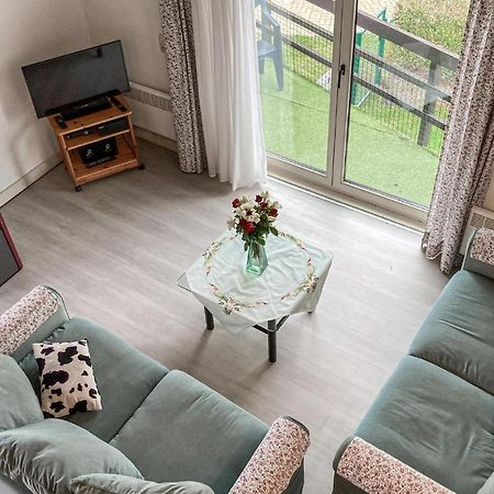 Gorgeous Apartment In Bredene With Kitchen Exterior photo